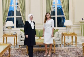   Emine Erdogan gratulierte Mehriban Aliyeva  