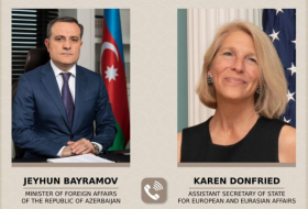   Jeyhun Bayramov informierte den stellvertretenden US-Außenminister über die Provokation Armeniens  