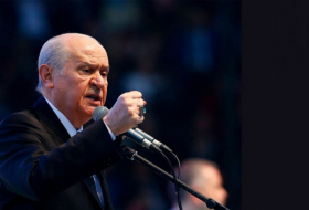   Devlet Bahceli:  „Aserbaidschan ist nicht allein vor Unterdrückern“ 