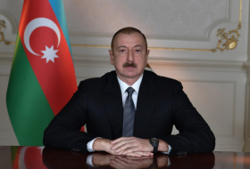  Präsident Ilham Aliyev sandte ein Glückwunschschreiben an das Staatsoberhaupt von Vietnam  