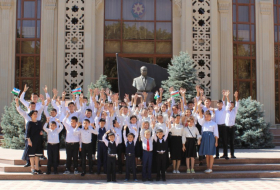  Im Aserbaidschanischen Kulturzentrum in Usbekistan fand eine Wohltätigkeitsveranstaltung statt  - FOTOS  