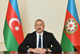   Ilham Aliyev besuchte den nationalen historischen Gedenkkomplex „Ata-Beyit“ in Bischkek  