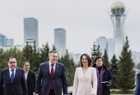   Kasachstan soll bei deutscher Energiewende helfen  
