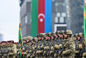  Militäroffiziere der Ukraine gratulierten der aserbaidschanischen Armee 