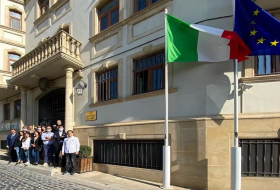   Italienische Botschaft gratulierte Aserbaidschan zum Tag des Sieges  