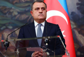   Jeyhun Bayramov warnte Armenien vor der Frage des Latschin-Korridors  