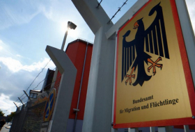  Deutschland lehnte die Asylanträge von 319 aserbaidschanischen Staatsbürgern ab 