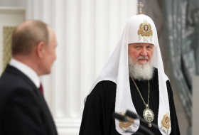   Selenskyj geht gegen russisch-orthodoxe Kirche vor  