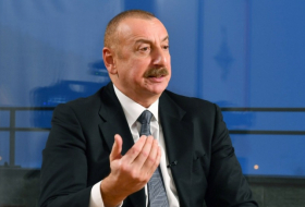     Präsident Ilham Aliyev:   „Wirtschaftswachstum in China ist sehr wichtig für ein Land wie Aserbaidschan“  