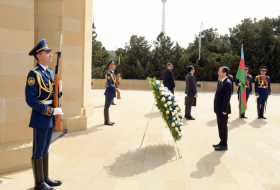   Israelischer Präsident zollt aserbaidschanischen Märtyrern Respekt  