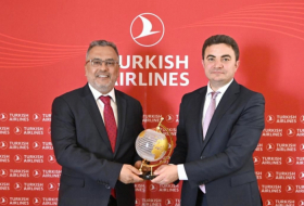   AZAL und Turkish Airlines diskutieren Perspektiven für eine Luftfahrtkooperation  