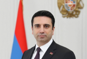     Alen Simonyan:   „Irevan und Baku haben eine Einigung über die Eröffnung der Kommunikation erzielt“  