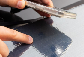   Forscher kreieren Solarzellenfolie für Autos  