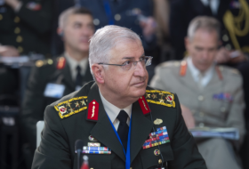  Türkischer Verteidigungsminister hat Armenien gewarnt 