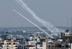   Bei dem Hamas-Angriff auf Israel starben sechs Menschen und etwa 200 wurden verletzt  