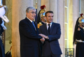   In Astana fand ein Treffen zwischen den Präsidenten Kasachstans und Frankreichs statt  