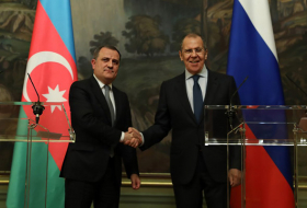   In Moskau treffen sich die Außenminister Aserbaidschans und Russlands  