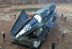   Kim verkündet neues Level bei Hyperschall-Rakete  