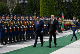  In Baku findet offizielle Begrüßungszeremonie für den Präsidenten des Kongo statt 