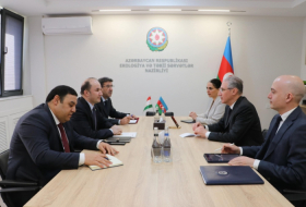   Aserbaidschan und Tadschikistan erwägen Zusammenarbeit im Umweltschutz  