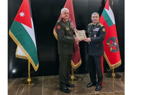   Aserbaidschan und Jordanien unterzeichnen Abkommen über Zusammenarbeit im Verteidigungsbereich  