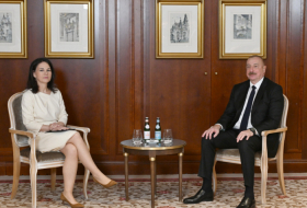  In Berlin begann ein Treffen zwischen dem Präsidenten Ilham Aliyev und der deutschen Außenministerin 