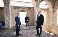   Präsident Ilham Aliyev inspiziert Restaurierungsarbeiten in der Tschol-Gala-Moschee in Schuscha  