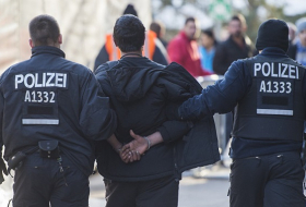 Flüchtlinge: Straffälligkeit sichert Aufenthalt - De Maizière warnt vor neuer „Mode“ 