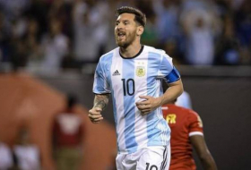 Messi schießt Argentinien zur WM - Chile draußen