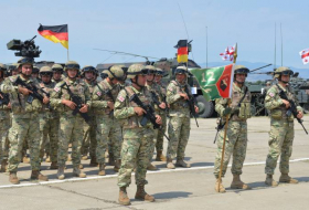 NATO im Kaukasus: US-Panzer und Bundeswehrsoldaten auf dem Weg nach Georgien
