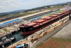 Neuer Panamakanal öffnet Schleusentore