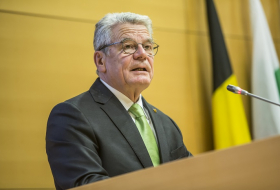 An den Präsidenten der Bundesrepublik Deutschland S.E. Joachim Gauck
