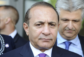 Armeniens Premier tritt zurück  