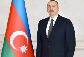 Aliyev gratulierte Davutoglu zum Wahlsieg
