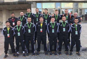 Aserbaidschanische Handballer schlagen armenische Mannschaft in Bulgarien mit 39:21