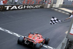 Vettel  erobert Monaco und hängt Hamilton  ab