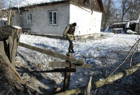 Ukrainische Armee greift Kontrollposten von Selbstverteidigungskräften an