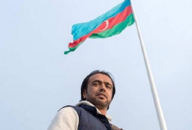 Der Arabische `` Freund der Minister`` ist wieder in Baku