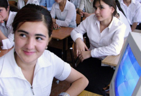Tadschikistan verbietet Annahme von russischen Namensendungen