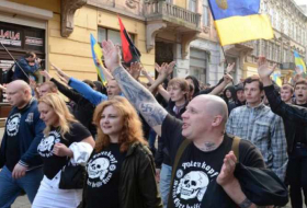 Die polnischen Massenmedien nennen die Ukraine schon öffentlich als der Neonazistaat