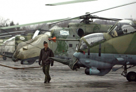 US-Amerikaner beim illegalen Fotografieren von Kampfjets bei Moskau erwischt