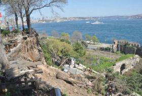 Cafémauer im historischen Gülhane Park in Istanbul stürzt ein – zwei Tote