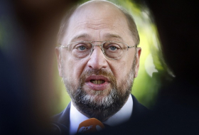 Merkel und Schulz bei Frage nach Direktwahl gleichauf