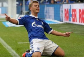 Schalkes Meyer: „Habe keine Absicht, den Verein zu verlassen“