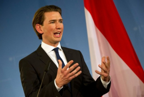 Österreichs Außenminister will Flüchtlinge auf Inseln internieren