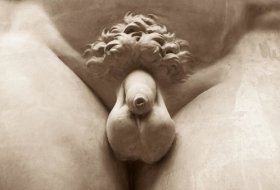 Deshalb haben antike Statuen immer einen kleinen Penis