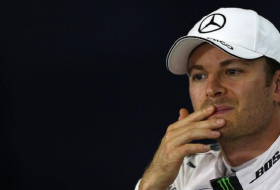 Rosberg feiert F1-Fiesta, Hamilton schäumt